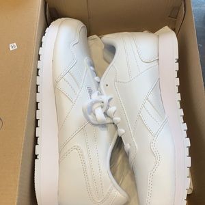 Women Reebok Classic Size 8